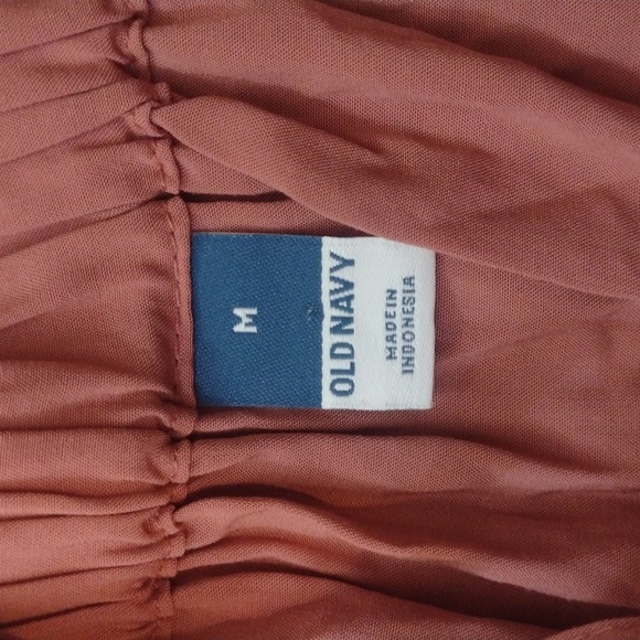 Old navy top size medium - Picture 5 of 6